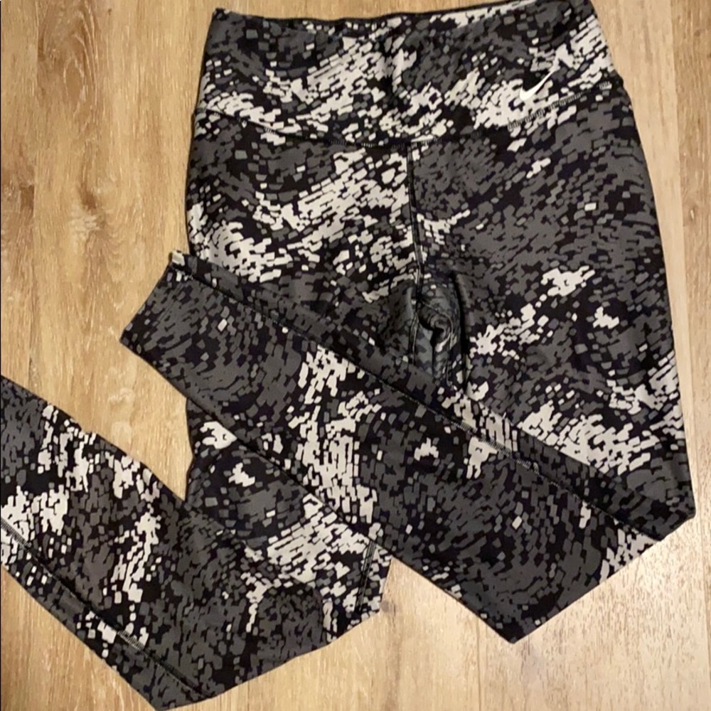 Nike Dri-fit leggings